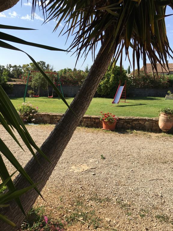 Agriturismo Sechi Campanedda エクステリア 写真