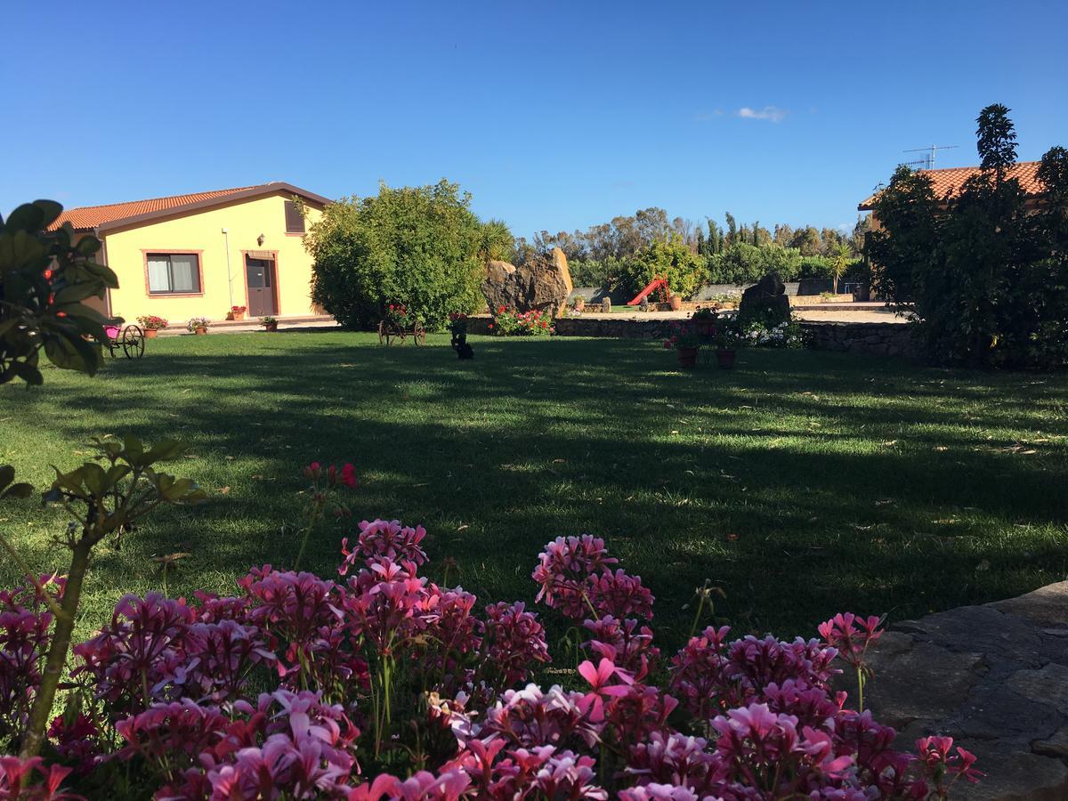 Agriturismo Sechi Campanedda エクステリア 写真